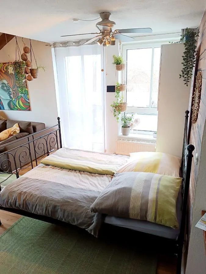 Apartment Grune Lichtreiche Wohnung Mit Dachterasse Kaufering